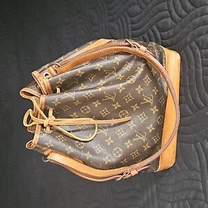 Louis Vuitton Mono Noe GM